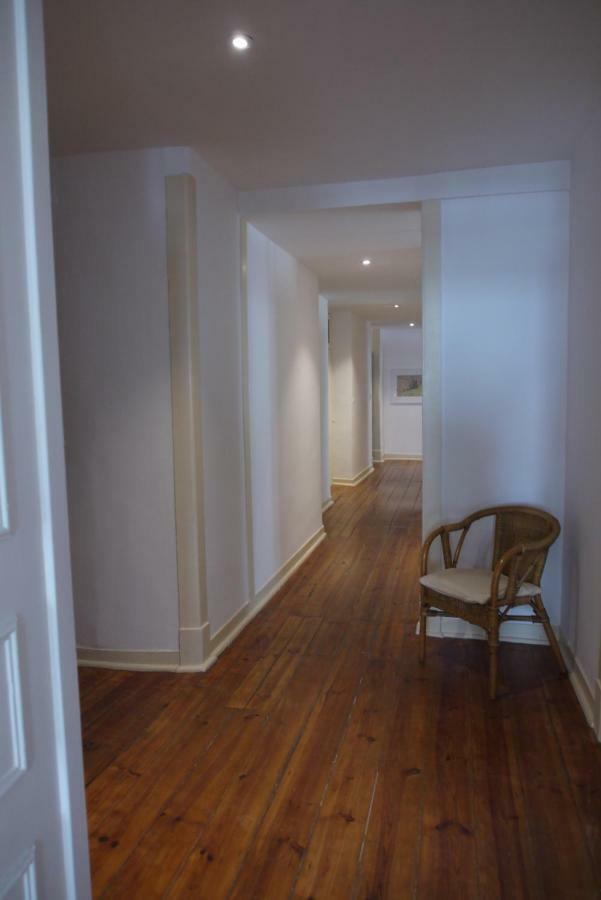 Stunning Apartment Near Chiado Lisboa Екстериор снимка