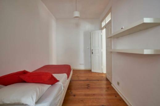 Stunning Apartment Near Chiado Lisboa Екстериор снимка